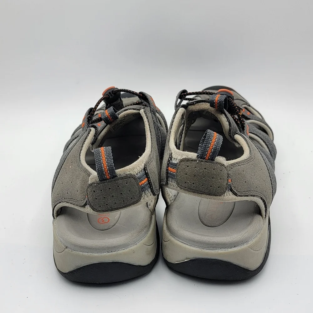 Magellan Men's Gray and Black Outdoor‎ Sandals SIZE 10. #1499